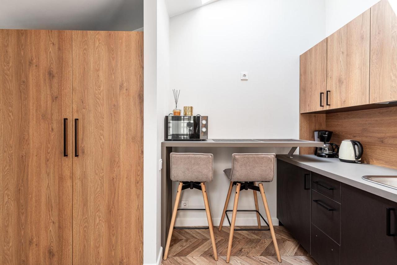 Sun Lighted Cathedral Square Studio Apartamento Vilnius Exterior foto